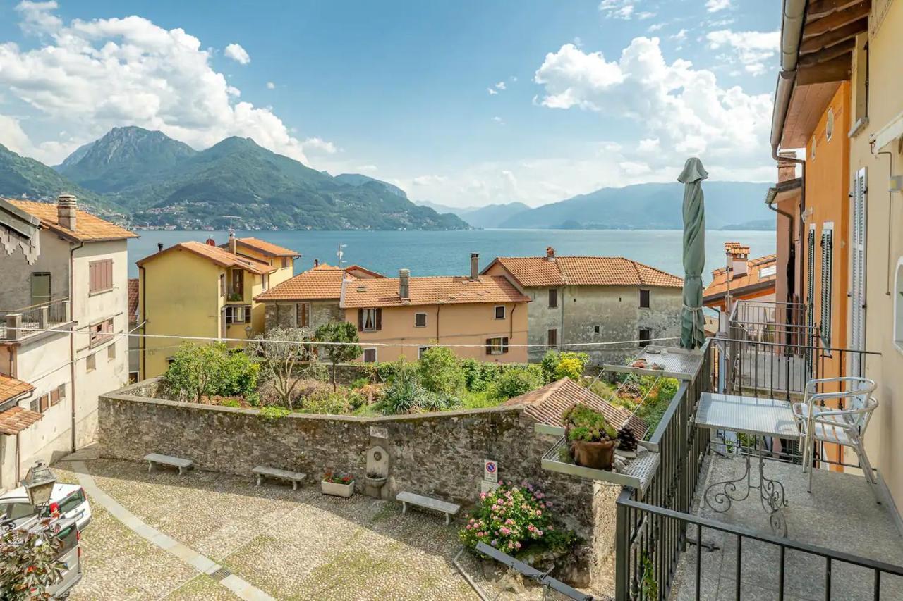 Castle&Lake Rezzonico エクステリア 写真